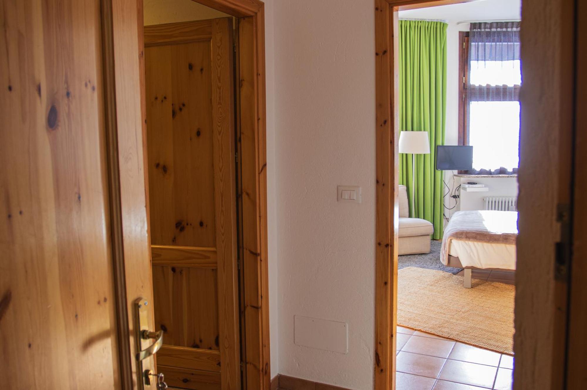 Base Camp Alpine Apartments เบรยล์-แชร์วิเนีย ห้อง รูปภาพ