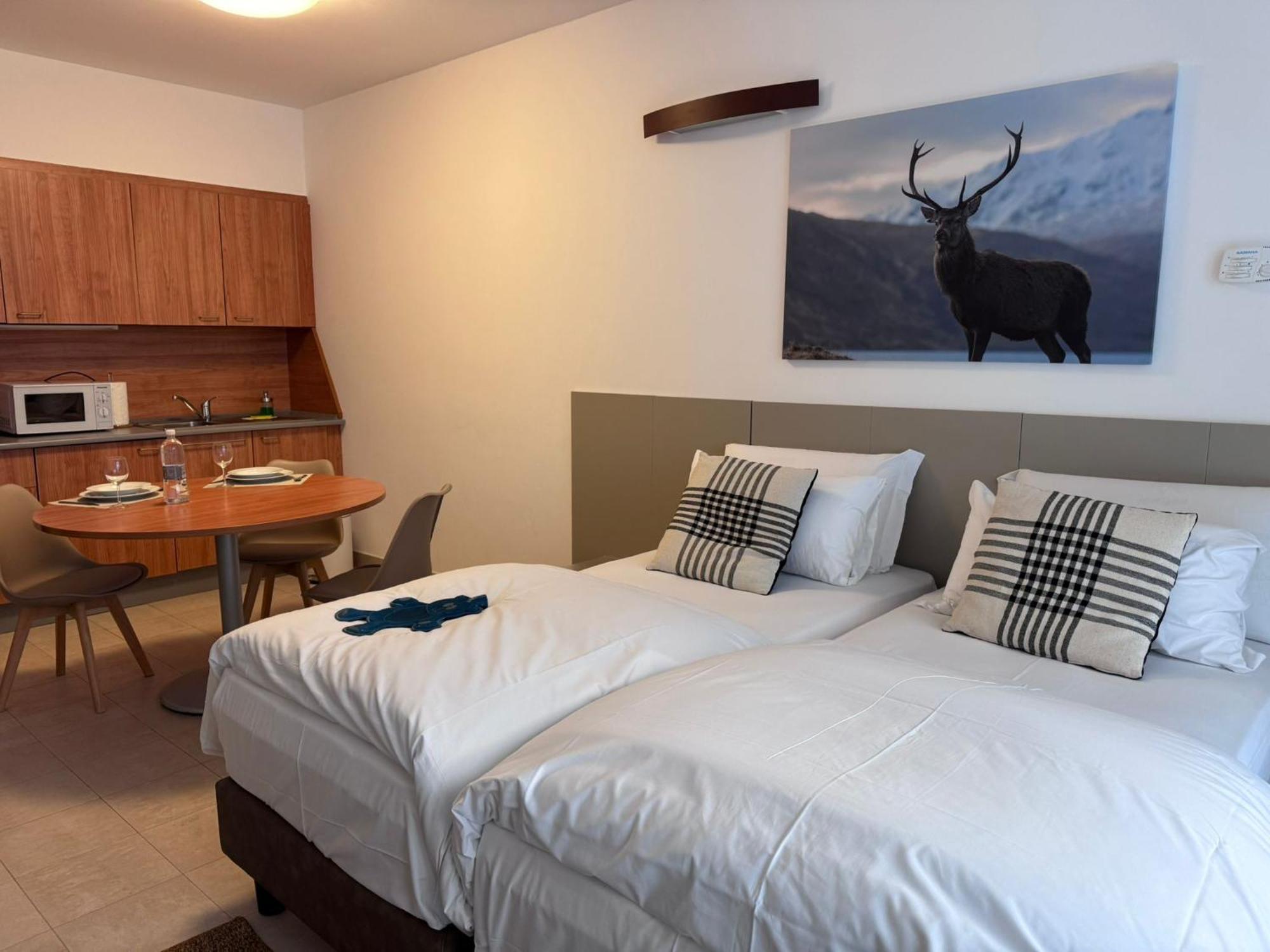 Base Camp Alpine Apartments เบรยล์-แชร์วิเนีย ห้อง รูปภาพ