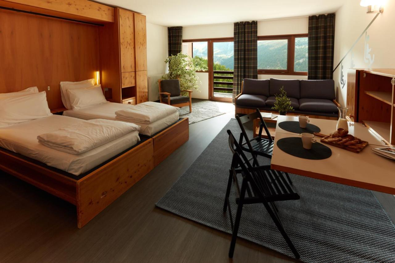 Base Camp Alpine Apartments เบรยล์-แชร์วิเนีย ภายนอก รูปภาพ