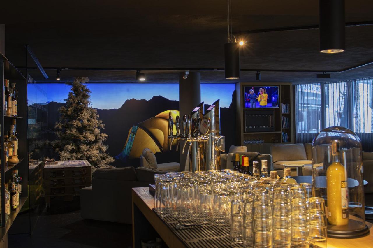 Base Camp Alpine Apartments เบรยล์-แชร์วิเนีย ภายนอก รูปภาพ